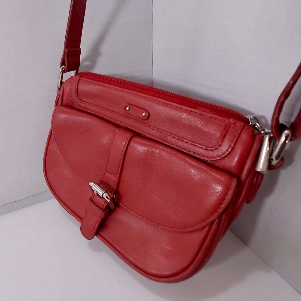 3/$45 Danier Leather Crossbody bag